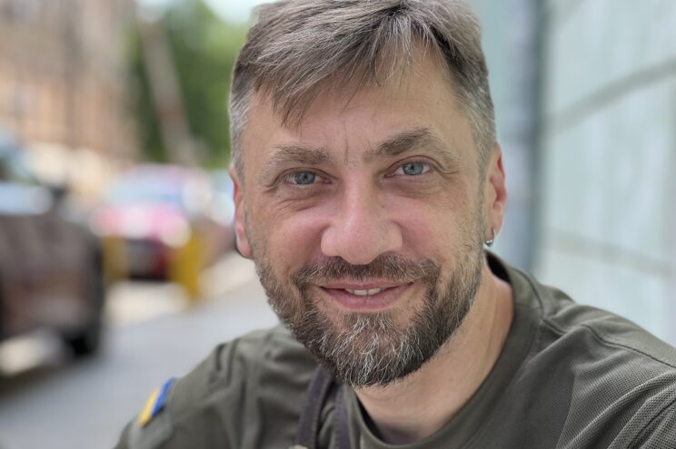 Serhij Dmitriejew – kapelan 93 Samodzielnej Brygady z Nowogradu Wołyńskiego, fot.: Paweł Bobołowicz