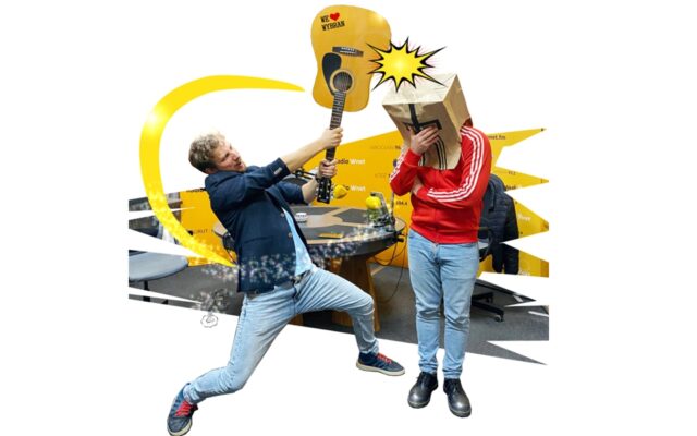 ELECTRO KONTRA RADEK ELECTRO KONTRA RADEK