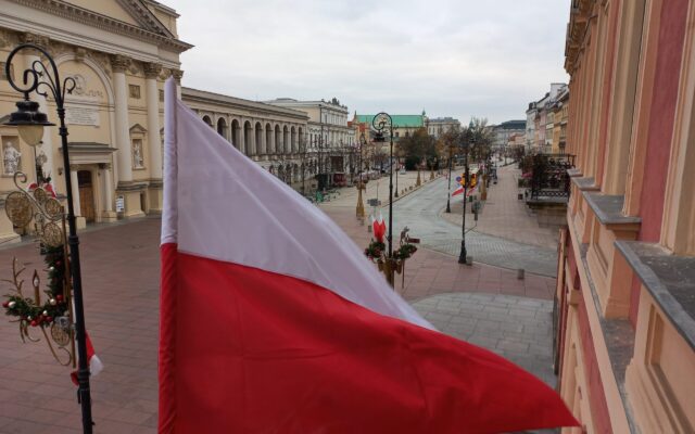 Widok z balkonu Radia Wnet, 11 listopada, 8:00 | fot.: Kamil Kowalik