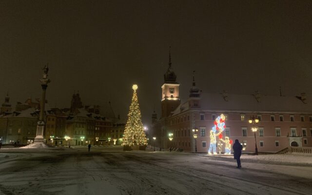 Plac Zamkowy, Warszawa,12.12.2022, 06:25 | fot. Ksenia Parmańczuk