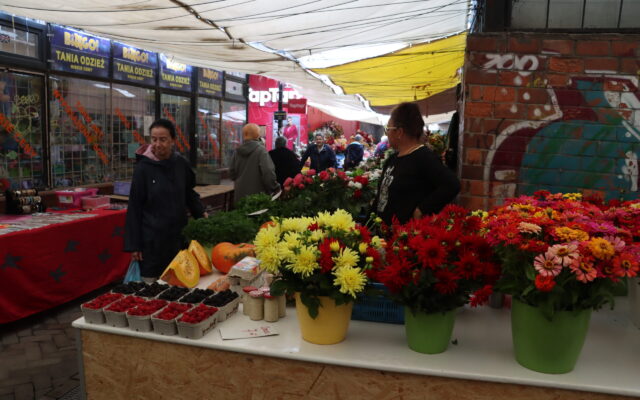 Kwiaty na targu w Lublinie/Fot. Piotr Mateusz Bobołowicz