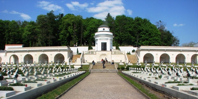 Cmentarz Orląt Lwowskich na Łyczakowie we Lwowie. Fot. ze zbiorów Muzeum Lwowa