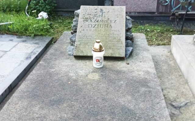 Grób powstańca lwowskiego na Cmentarzu Łyczakowskim / Fot. Józef Żak